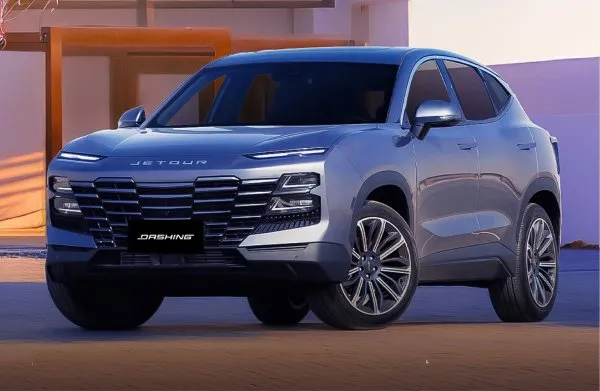 Jetour Dashing 2026: живой обзор кроссовера для города и трассы