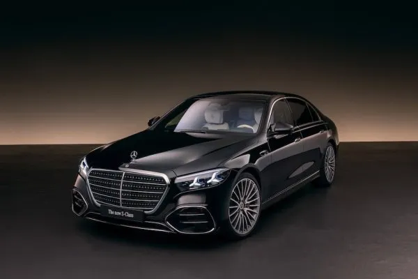 Mercedes-Benz S-Class 2026: как изменилась флагманская «S-класс»
