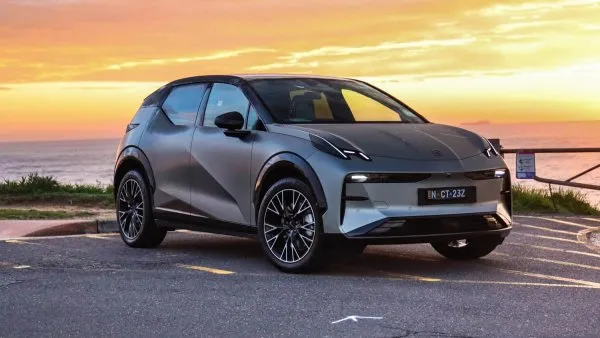 Zeekr X 2026: электрический кроссовер с запасом хода до 500 км